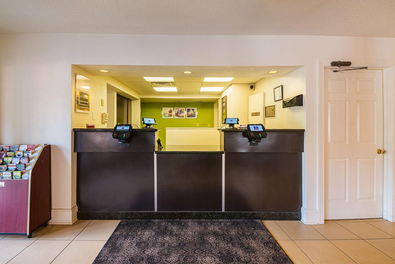 Studio 6-Greensboro, Nc Екстер'єр фото